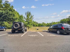 13040 Cabin Creek Road 13040, Herndon VA 20171