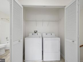 13040 Cabin Creek Road 13040, Herndon VA 20171