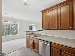 13040 Cabin Creek Road 13040, Herndon VA 20171