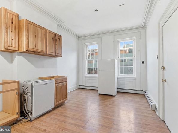 1417 Lombard Street, Philadelphia PA 19146