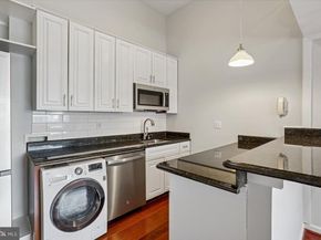 1125 12TH Street NW 83, Washington DC 20005