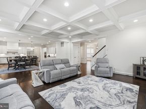 2867 Hill Road, Vienna VA 22181