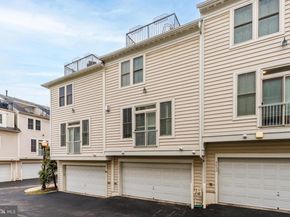 2654 S Kenmore Court, Arlington VA 22206