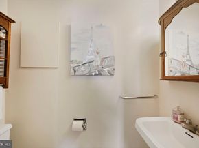 3014 Dent Place NW 42E, Washington DC 20007