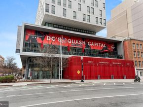 1124 25TH Street NW T4, Washington DC 20037