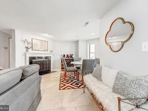 1124 25TH Street NW T4, Washington DC 20037