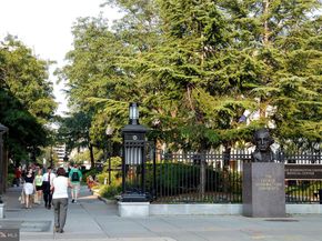 1124 25TH Street NW T4, Washington DC 20037