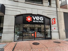 1124 25TH Street NW T4, Washington DC 20037