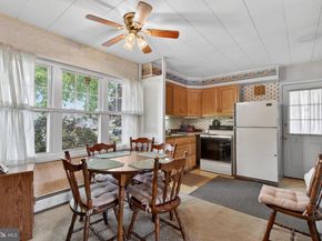 2 Silver Birch Lane, Levittown PA 19055