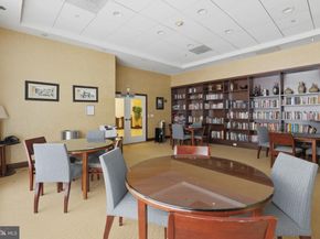 1020 N Highland Street 1116, Arlington VA 22201