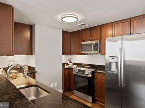 1020 N Highland Street 1116, Arlington VA 22201