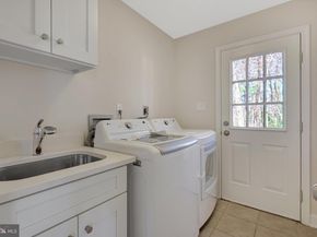 7820 Antiopi Street, Annandale VA 22003