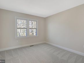 7820 Antiopi Street, Annandale VA 22003