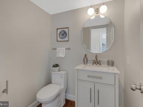 7820 Antiopi Street, Annandale VA 22003