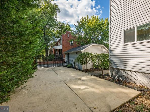 4200 13TH Street NE, Washington DC 20017