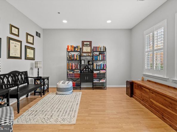 326 Cameron Station Boulevard, Alexandria VA 22304