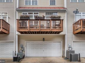 326 Cameron Station Boulevard, Alexandria VA 22304