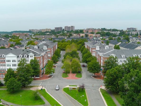 326 Cameron Station Boulevard, Alexandria VA 22304