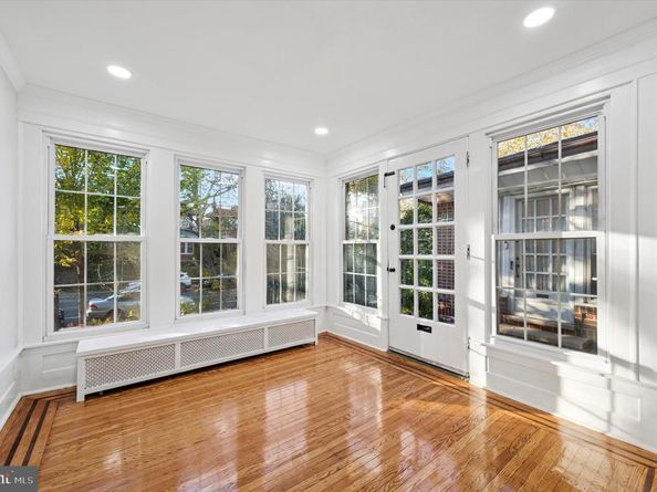 447 S 48TH Street, Philadelphia PA 19143