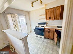 2904 Devereaux Avenue, Philadelphia PA 19149