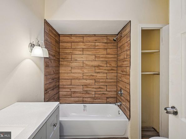 5539 Willows Avenue, Philadelphia PA 19143