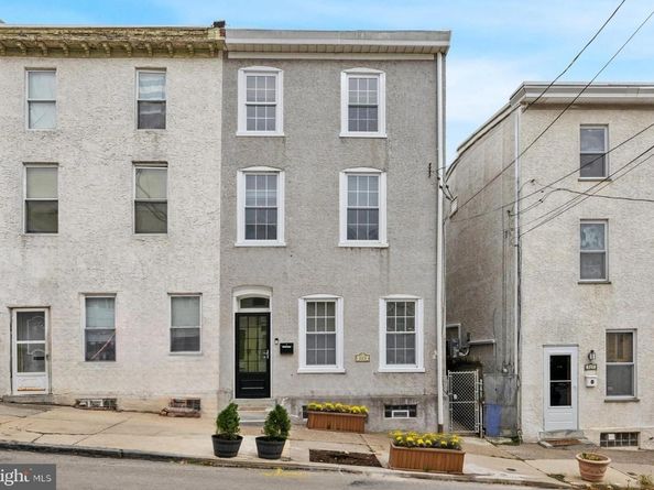 223 Dupont Street, Philadelphia PA 19127