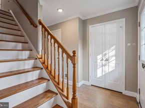 6620 Rosecroft Place, Falls Church VA 22043