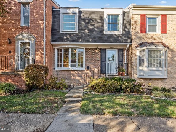 6620 Rosecroft Place, Falls Church VA 22043