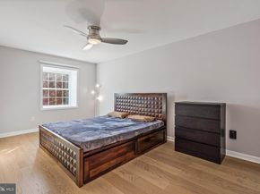 6620 Rosecroft Place, Falls Church VA 22043