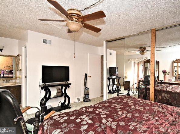 11829 Academy Road 29 B, Philadelphia PA 19154