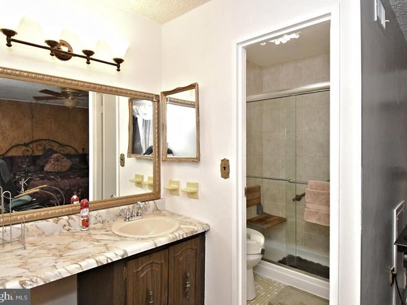 11829 Academy Road 29 B, Philadelphia PA 19154