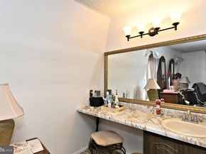 11829 Academy Road 29 B, Philadelphia PA 19154