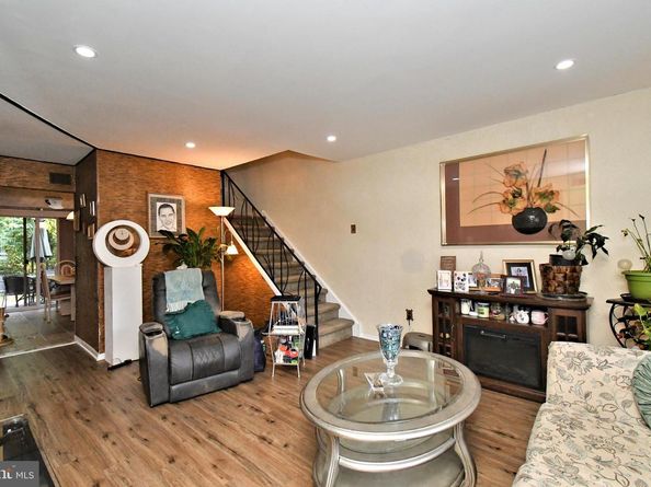 11829 Academy Road 29 B, Philadelphia PA 19154