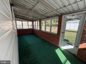 1737 N Culpeper Street, Arlington VA 22207