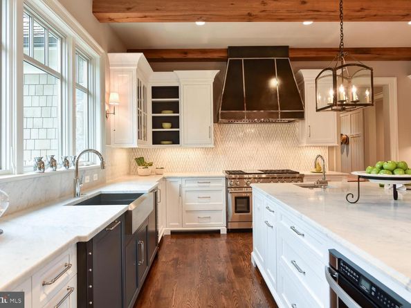 1339 Hawkin Road, Mclean VA 22102