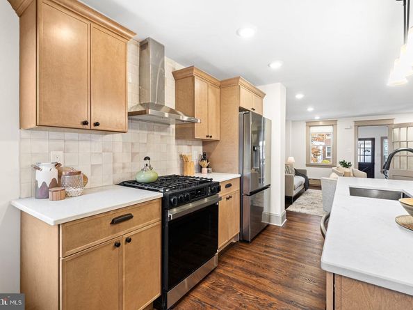 4028 Mitchell Street, Philadelphia PA 19128