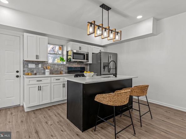 5907 W Girard Avenue, Philadelphia PA 19151