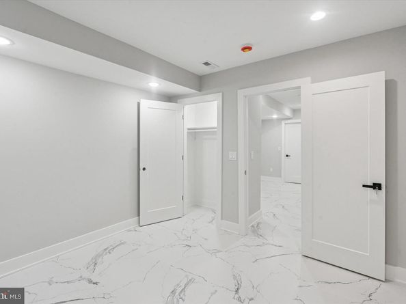 408-410 Cantrell Street, Philadelphia PA 19148