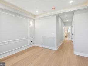 408-410 Cantrell Street, Philadelphia PA 19148