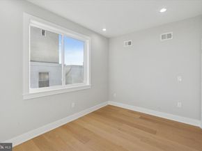 408-410 Cantrell Street, Philadelphia PA 19148