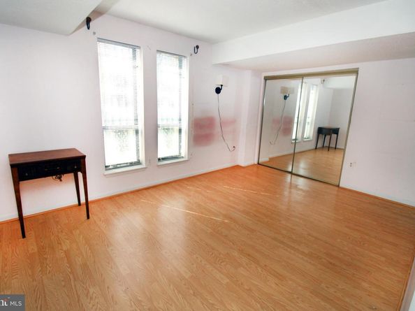 592 Brummel Court NW 592, Washington DC 20012