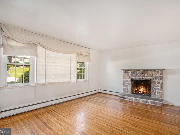 1412 Donna Avenue, Woodlyn PA 19094