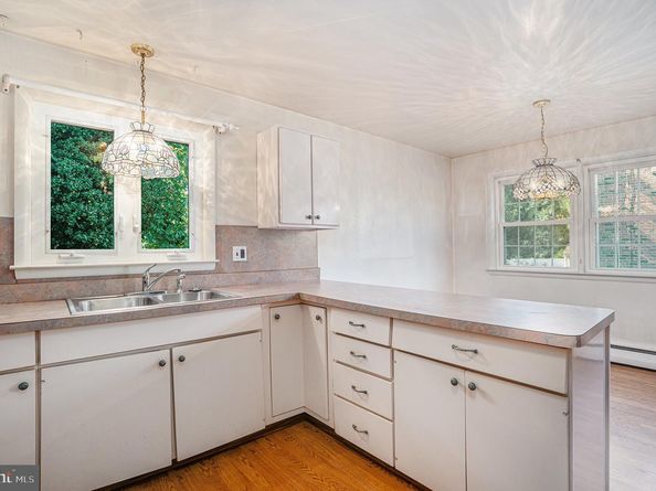 1412 Donna Avenue, Woodlyn PA 19094