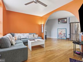 121 13TH Street NE 301, Washington DC 20002