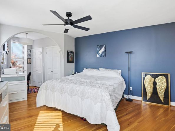 121 13TH Street NE 301, Washington DC 20002