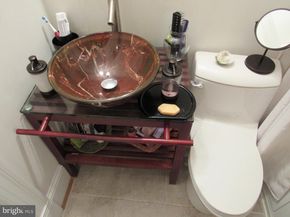 936 Madison Street NW 103, Washington DC 20011