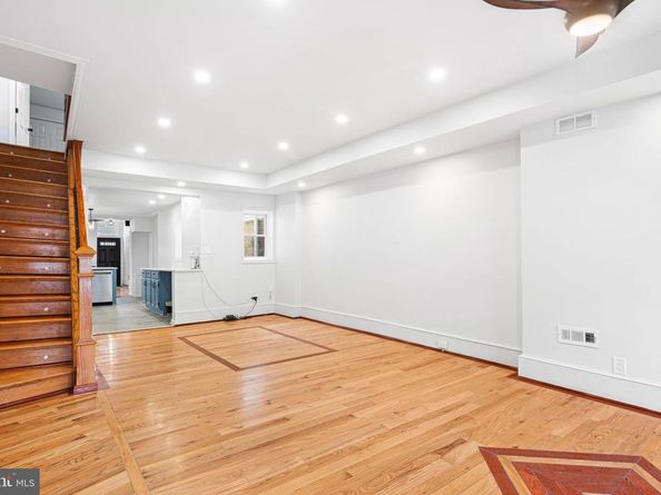 1227 S 22nd Street, Philadelphia PA 19146