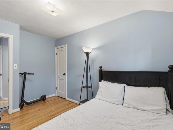 7203 Arthur Drive, Falls Church VA 22046