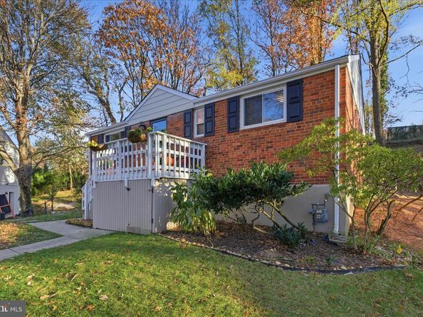 7203 Arthur Drive, Falls Church VA 22046