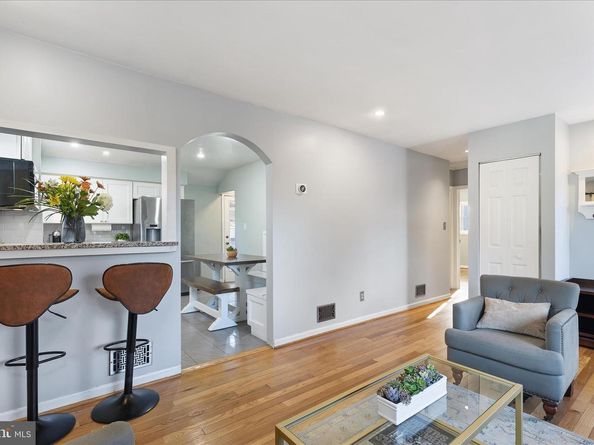 7203 Arthur Drive, Falls Church VA 22046